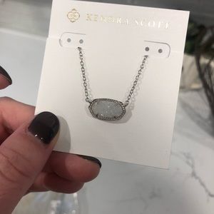 Kendra Scott Jewelry - NWT Kendra Scott Elisa Kendra Scott Jewelry - NWT Kendra Scott Elisa
